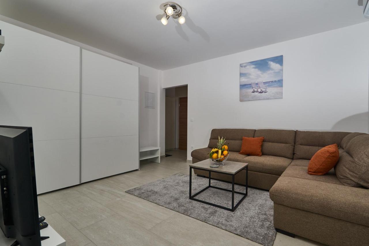 Apartment Rajmonda ดูบรอฟนิก ภายนอก รูปภาพ