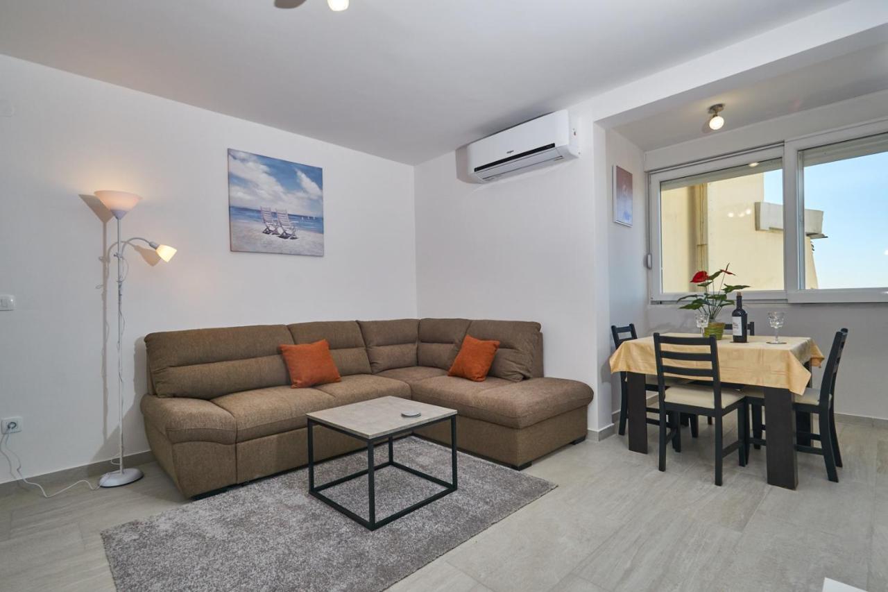 Apartment Rajmonda ดูบรอฟนิก ภายนอก รูปภาพ