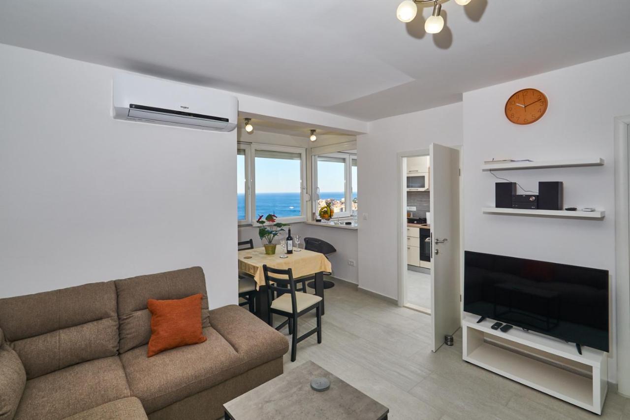 Apartment Rajmonda ดูบรอฟนิก ภายนอก รูปภาพ