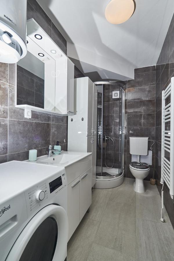 Apartment Rajmonda ดูบรอฟนิก ภายนอก รูปภาพ